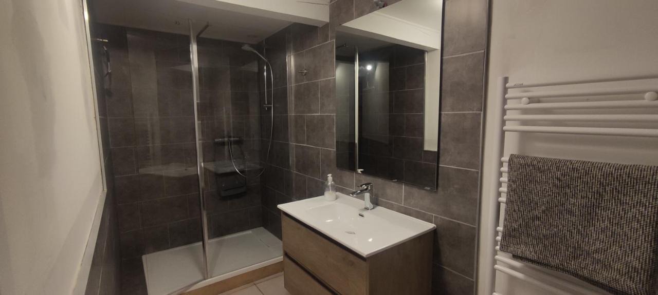 Rives De Bourges Apartment Burzet ภายนอก รูปภาพ