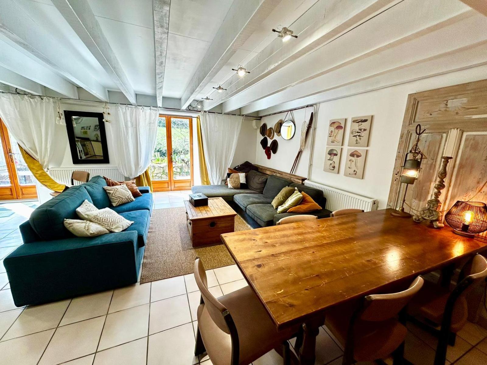 Rives De Bourges Apartment Burzet ภายนอก รูปภาพ