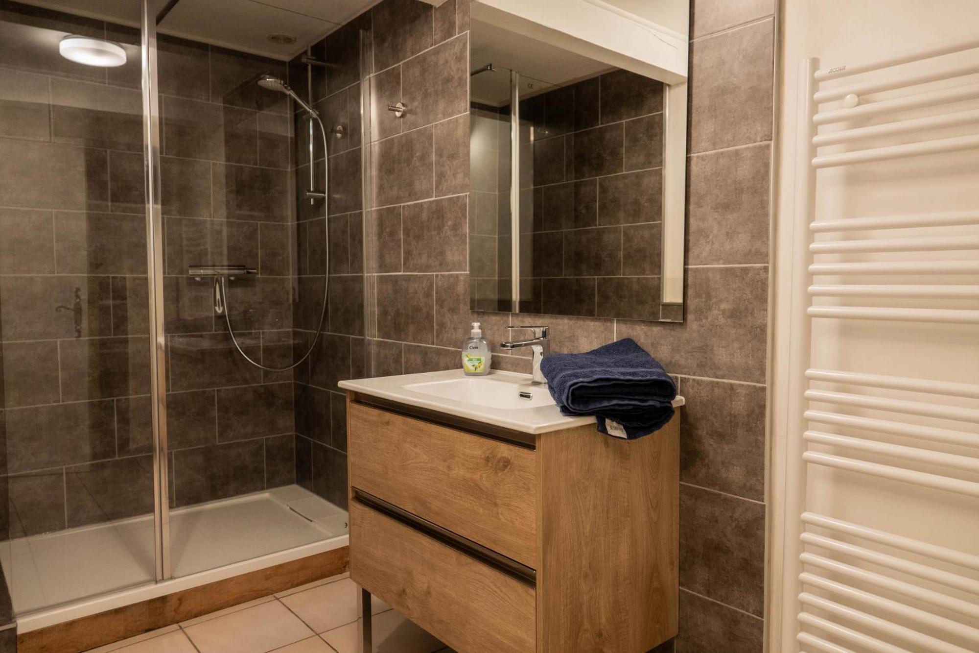 Rives De Bourges Apartment Burzet ภายนอก รูปภาพ