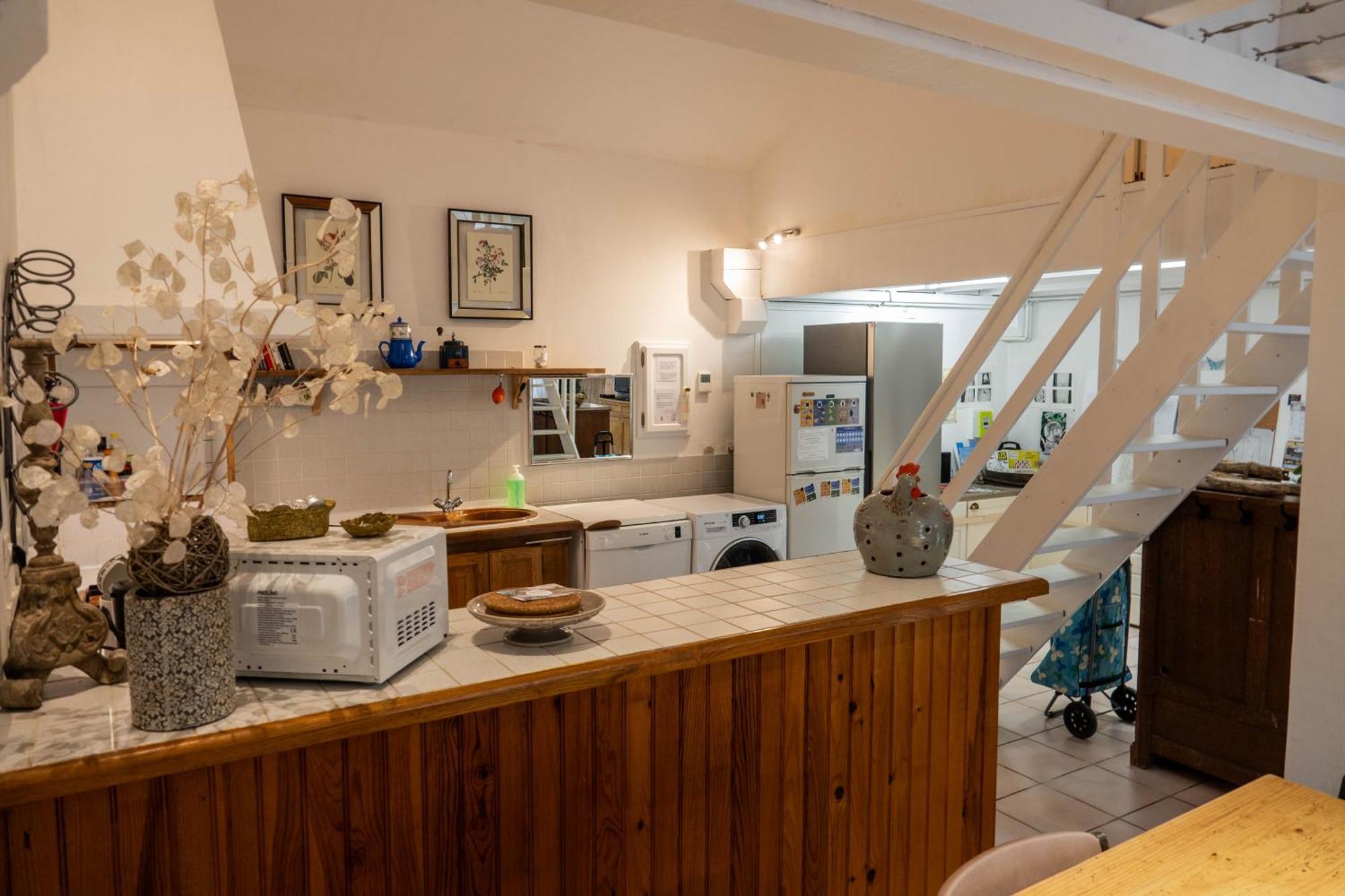 Rives De Bourges Apartment Burzet ภายนอก รูปภาพ
