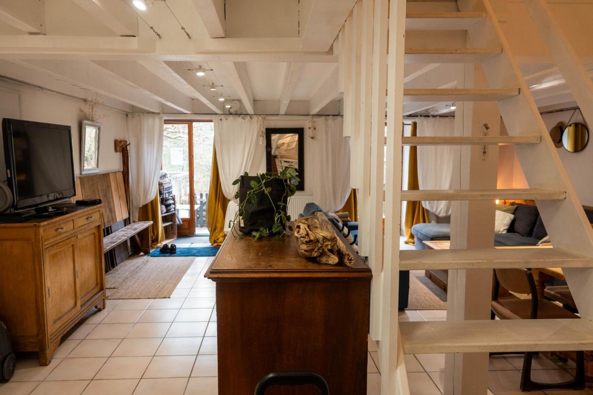 Rives De Bourges Apartment Burzet ภายนอก รูปภาพ